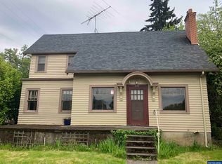 240 13th St NE, Salem, OR 97301