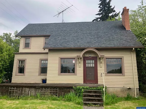 240 13th St NE, Salem, OR 97301