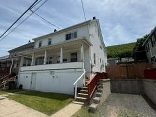 255 E Catawissa St, Nesquehoning, PA 18240