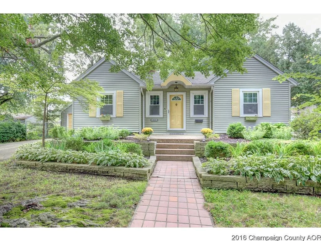 905 W William St photo 1