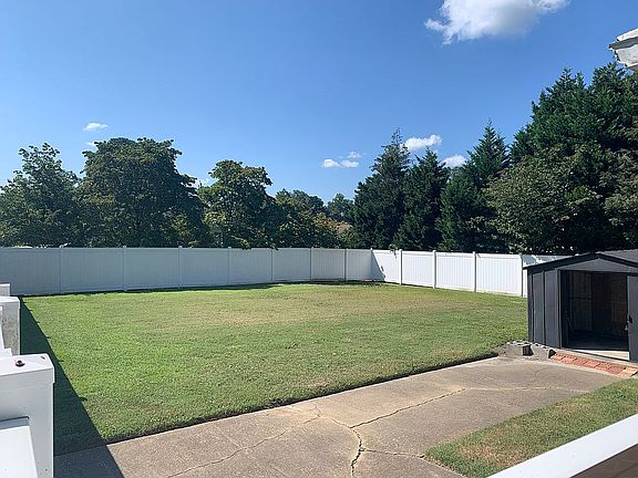 4th image of 1519 Wilkins Dr