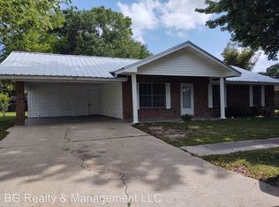 202 Montreal Dr, Lafayette, LA 70507