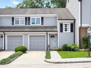 22 Ward Ln, Darien, CT 06820