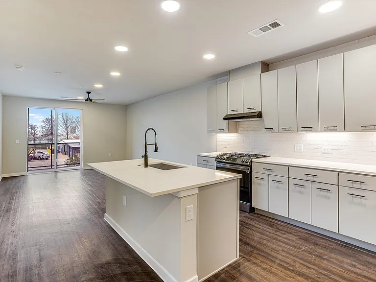 4510 Terry O Ln #215 — Photo 4