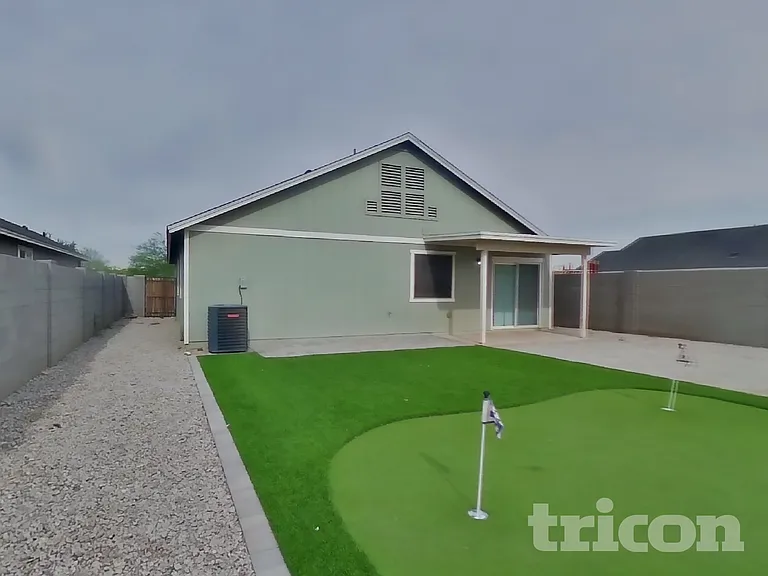 4665 S 38th Ln — Photo 15