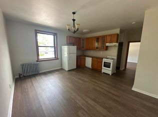 3765 18th Ave APT B7, Brooklyn, NY 11218