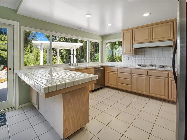 22903 De Kalb Dr — Photo 20