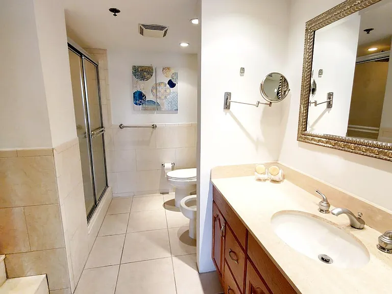 251 Crandon Blvd #308 — Photo 11