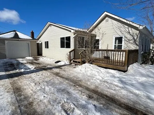 6010 Fox St, Mayville, MI 48744