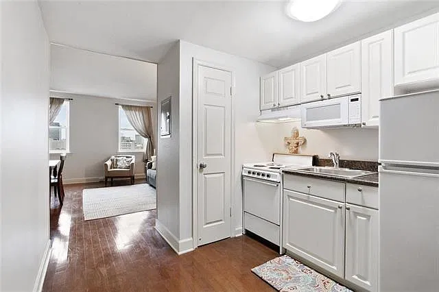 1 bed, 1.0 bath, 565 sqft, $1,500 — Photo 3