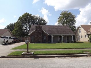 4231 Shadowfall Dr, Memphis, TN 38141