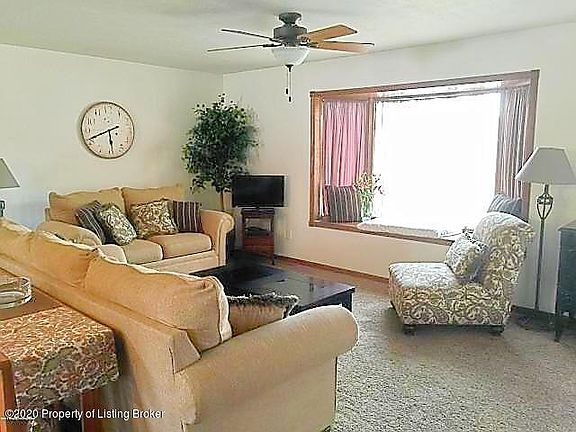 5th image of 2640 Prairie Oak Dr