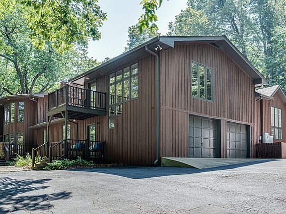 2nd image of 6735 Pennywell Dr
