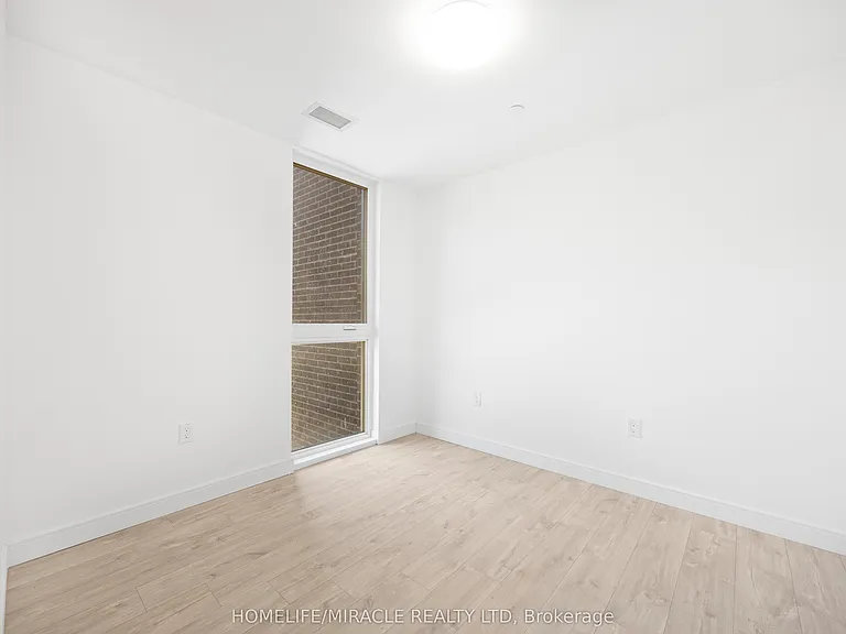 174 Clonmore Dr #9 — Photo 18