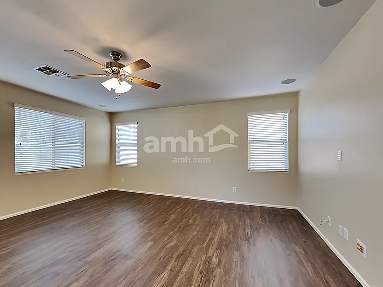 3024 S 161st Dr — Photo 7
