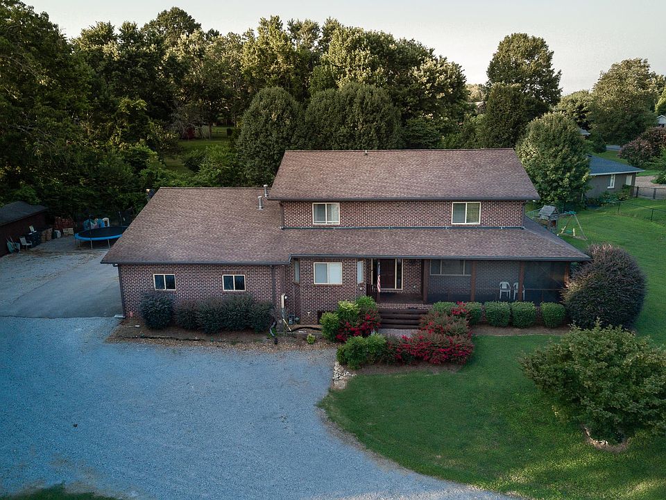 1st image of 2605 Alvinwood Dr