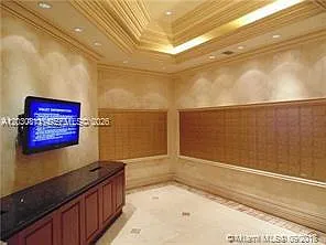 19707 Turnberry Way #16C — Photo 46