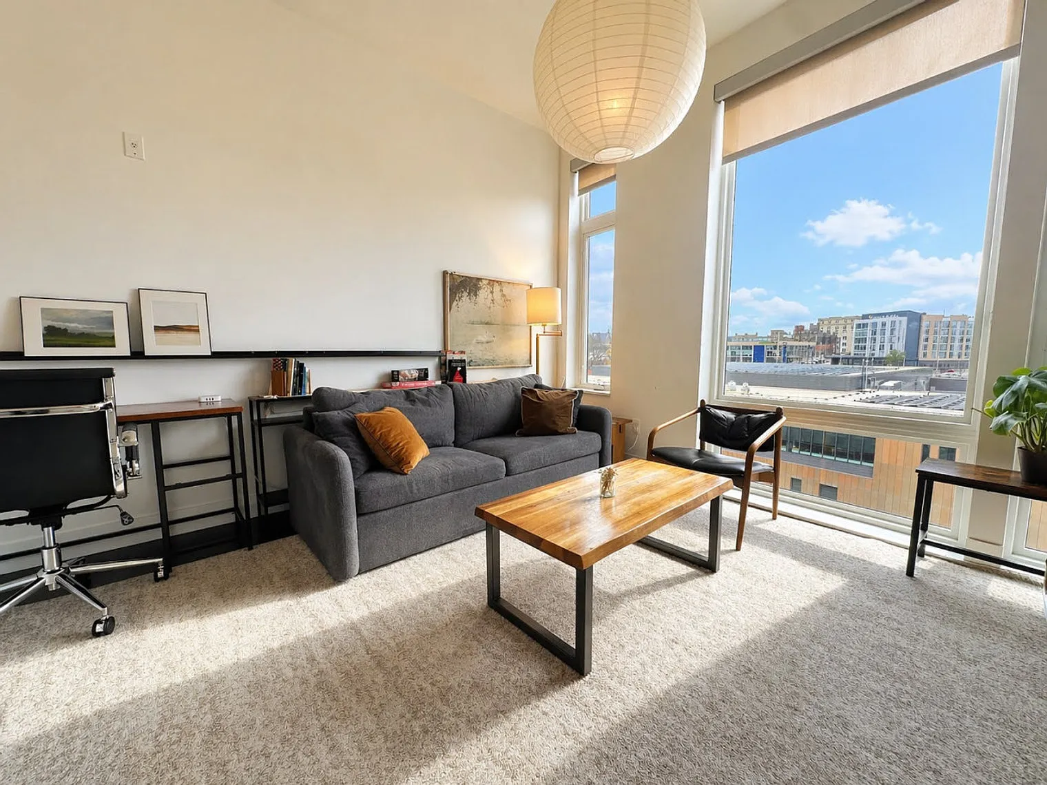 1 bed, 1.0 bath, $2,829 — Photo 3