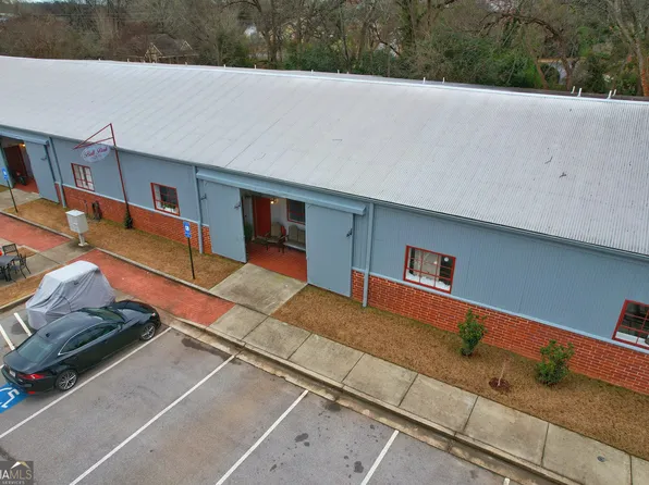 360 Park St #3, Madison, GA 30650