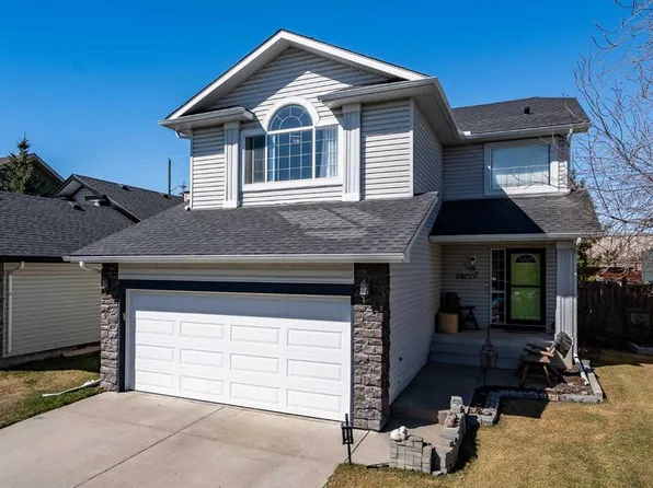 167 E Fairways Dr NW, Airdrie, AB T4B 2R8