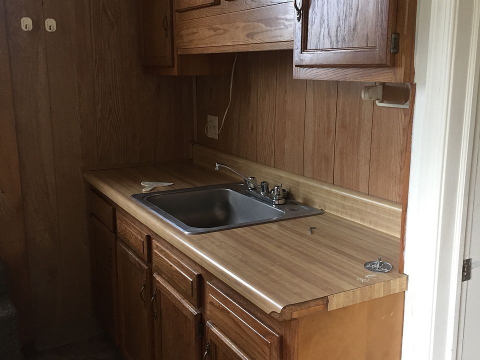 2nd image of 308 Bridge St #2B