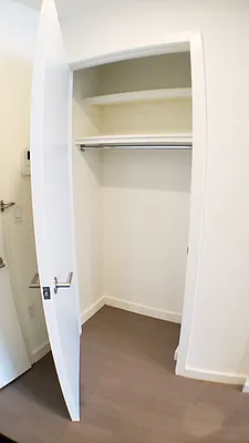 Rented by Greystar | media 5