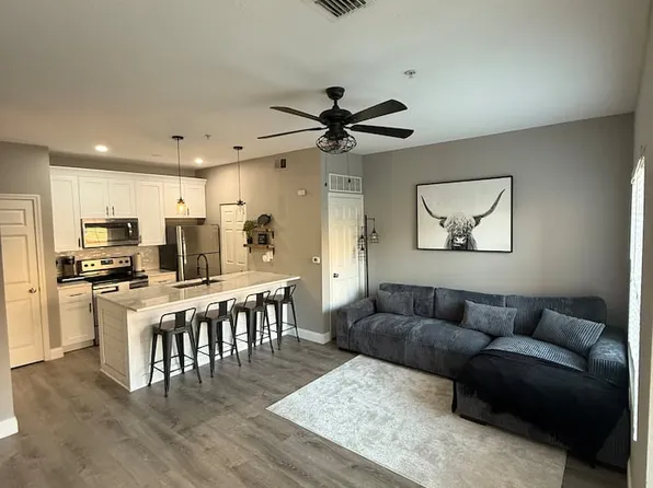 10764 70th Ave, Seminole, FL