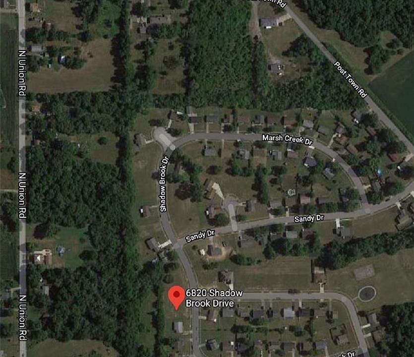 2nd image of 6820 Shadowbrook Dr