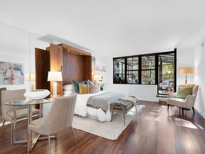 222 W 14th St APT 2D, New York, NY, 10011