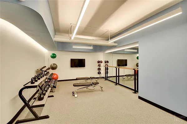 Sold by R New York | media 8