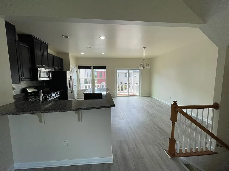 4014 Luminary Dr — Photo 14