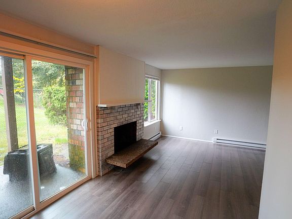 2nd image of 10545 SE 238th St #19