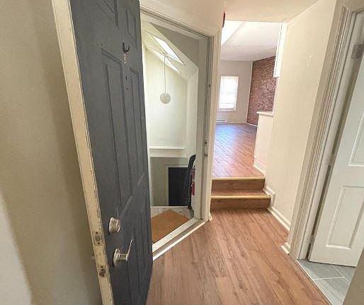 2nd image of 2534 Poplar St APT D