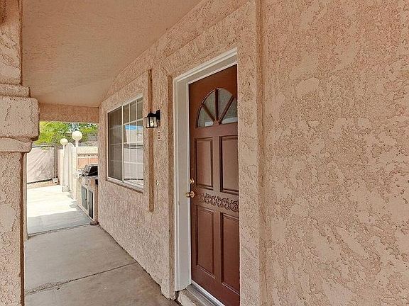 2nd image of 3281 Tomahawk Ln APT B