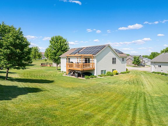 3rd image of 2570 Boulder Ridge Ln NW