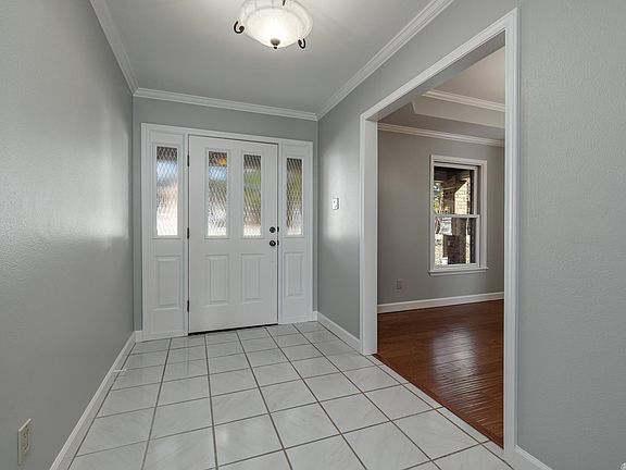 2nd image of 107 Castano Dr