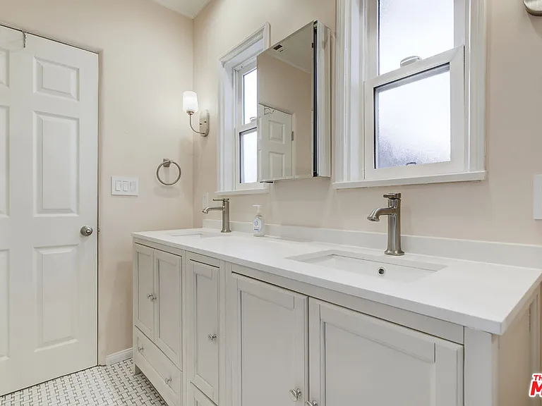 10529 Mount Gleason Ave — Photo 20