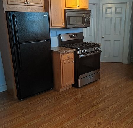 2nd image of 100 Hancox Ave