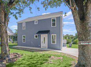 2917 E Lee Ave, Alexandria, VA 22306