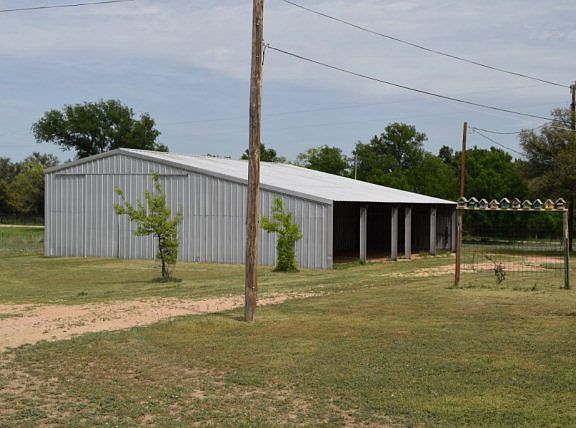 4th image of 16637 N Us Highway 377