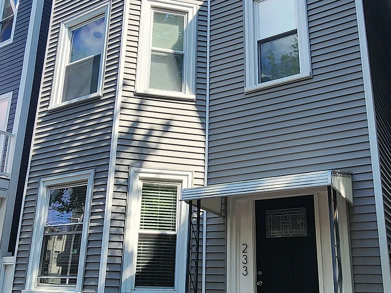 233 Chelsea St #3 — Photo 15