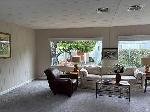 3rd image of 915 San Pablo Way
