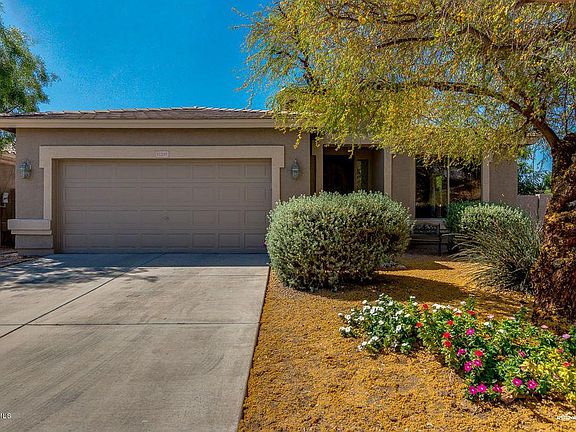 2nd image of 15239 W Country Gables Dr