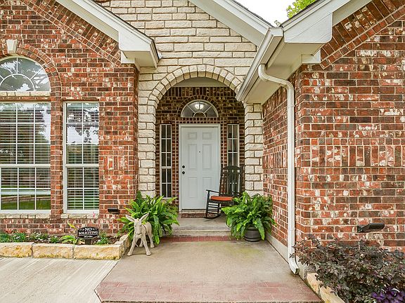 4th image of 117 Countryside Ct