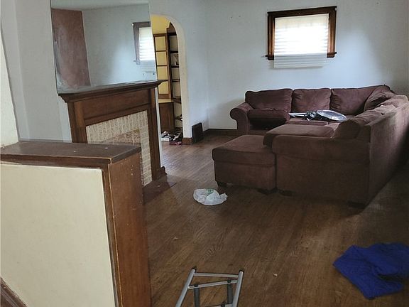 2nd image of 1311 E 186th St