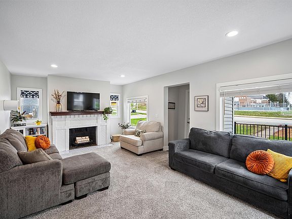 2nd image of 714 31st St