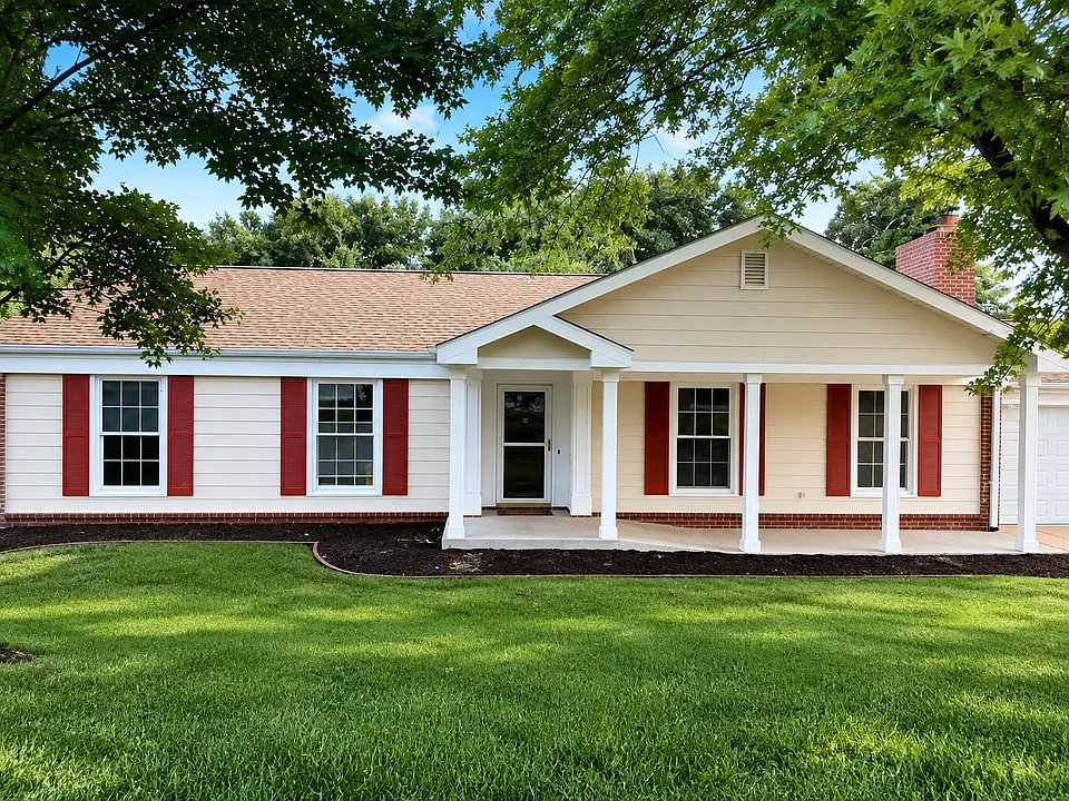 18 Winslow Ln