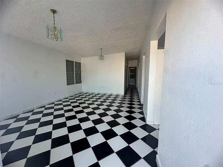 7 Jardines De Country Club B 14 #DEV — Photo 3
