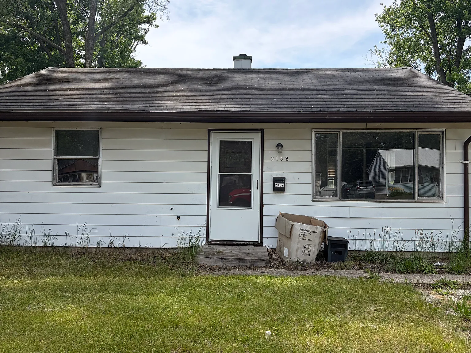 2 bed, 800 sqft, $1,000 — Photo 1