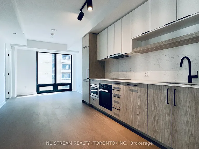91 Montclair Ave #1502 — Photo 7